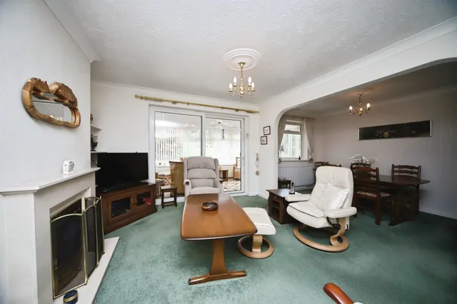 Northover Drive, Chard, TA20, photo 3