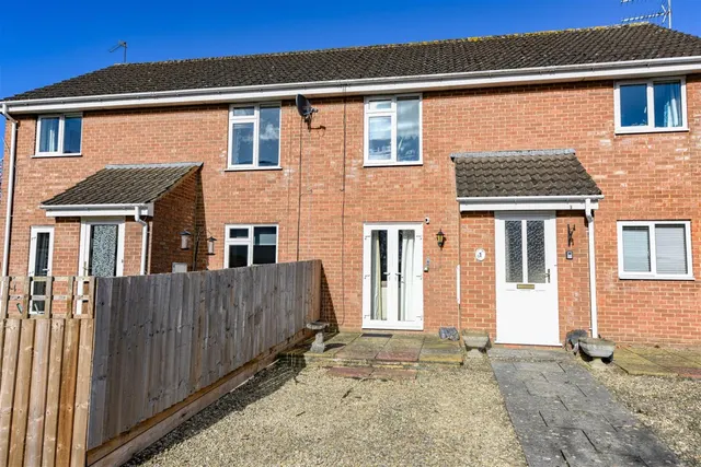 Reine Barnes Close, Woodmancote, GL11, photo 1