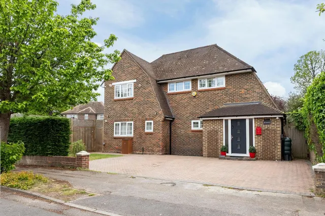 Evelyn Way, Stoke d'Abernon, KT11, photo 3