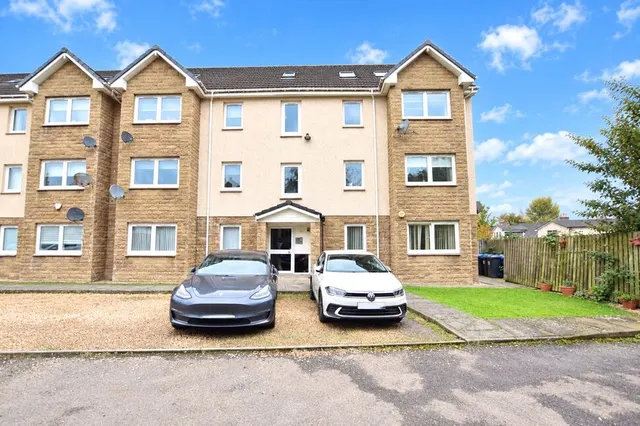 Neil Gordon Gate, Blantyre, G72, photo 1