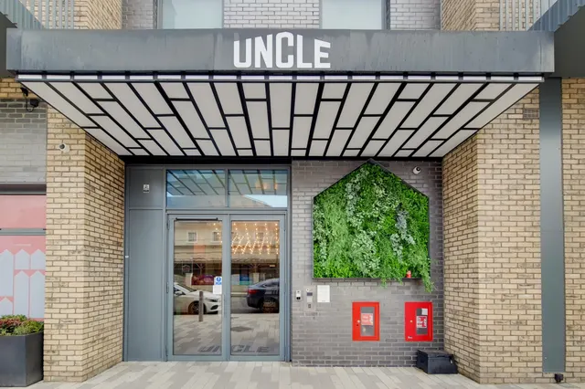 1103B UNCLE Southall, Merrick Road, London, photo 1