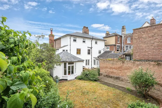 Angel Hill, Bury St Edmunds, IP33, photo 3