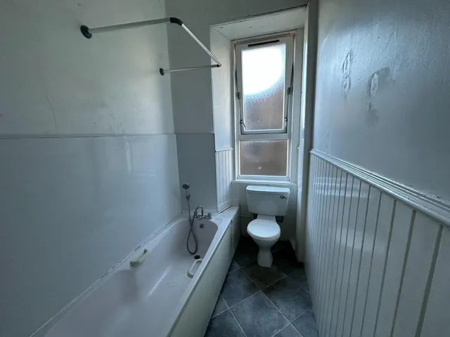 Perth Road, West End, DD2, photo 3