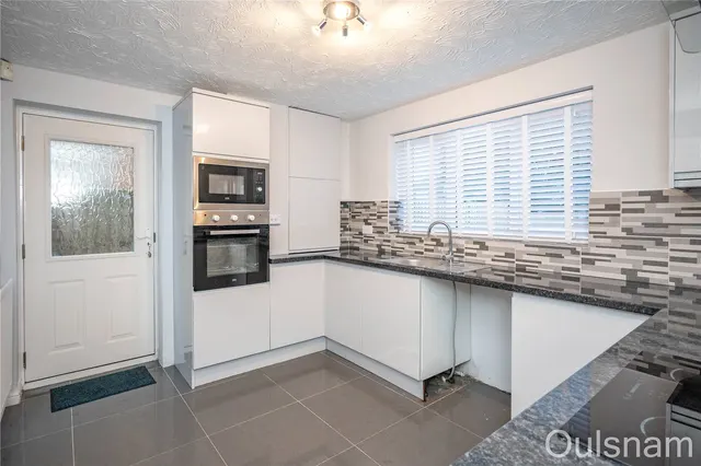 Newbury Close, Catshill, Bromsgrove, Worcestershire, B61 0SB, photo 1
