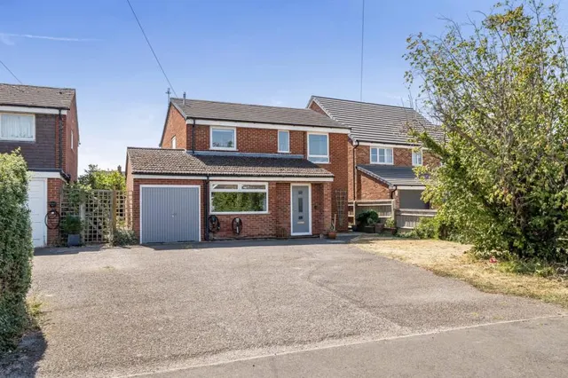 Stonebridge Road, Steventon, OX13, photo 1