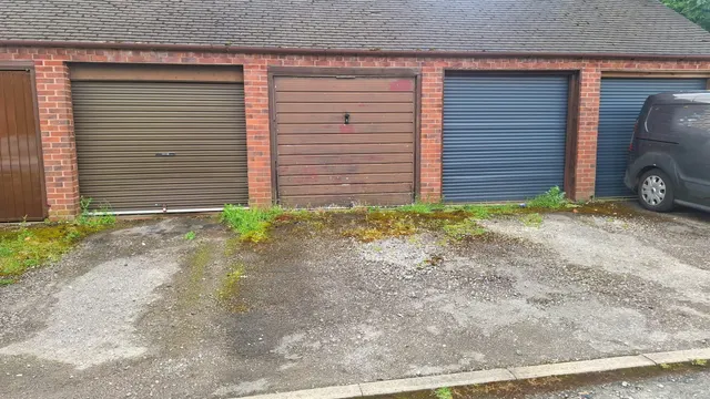 Manor Court, Riddings, DE55, photo 3
