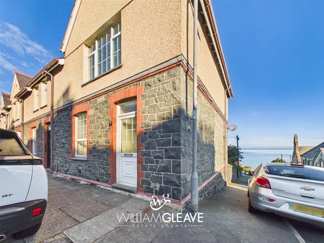 Edward Street, Penmaenmawr, LL34, photo 1