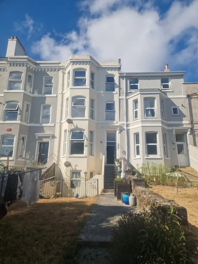 Albert Road, Plymouth, photo 1