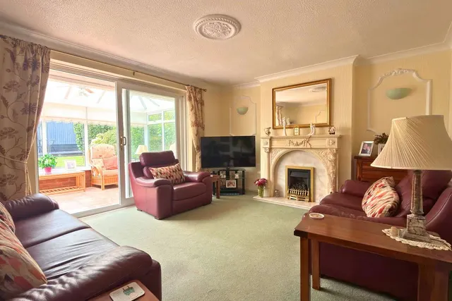 Cricket Close, Walsall, WS5, photo 2