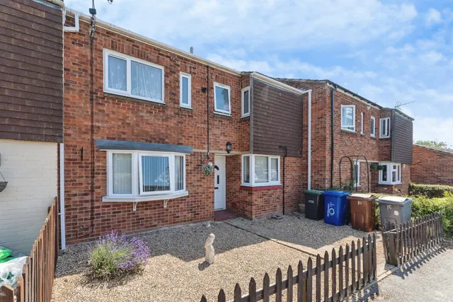 Emmanuel Close, Mildenhall, Bury St. Edmunds, photo 1