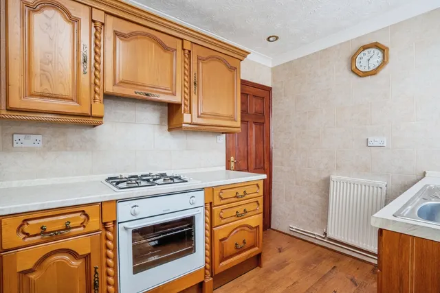 Tunstall Road, Portsmouth, PO6, photo 2
