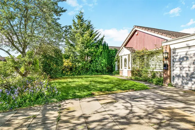 Photo 2 — Melrose Crescent, Hale, Altrincham, WA15