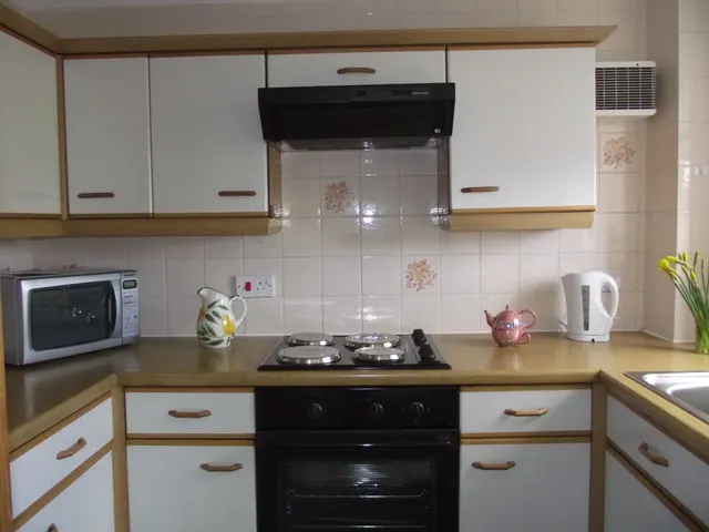 Photo 3 — Muirfield Court, Muirend Road