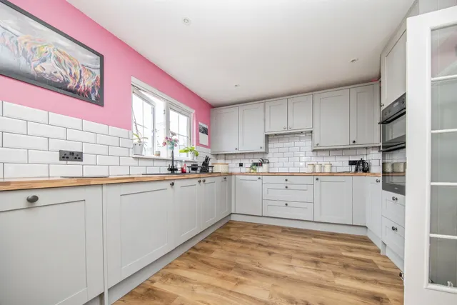 Meadow Crescent, Purdis Farm, IP3, photo 3