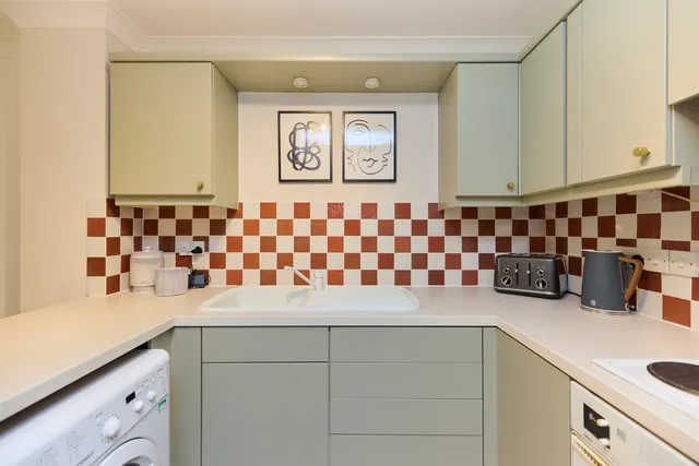 Conant Mews, E1, photo 1