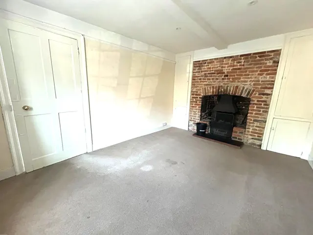 Sussex Road, Petersfield, GU31, photo 3
