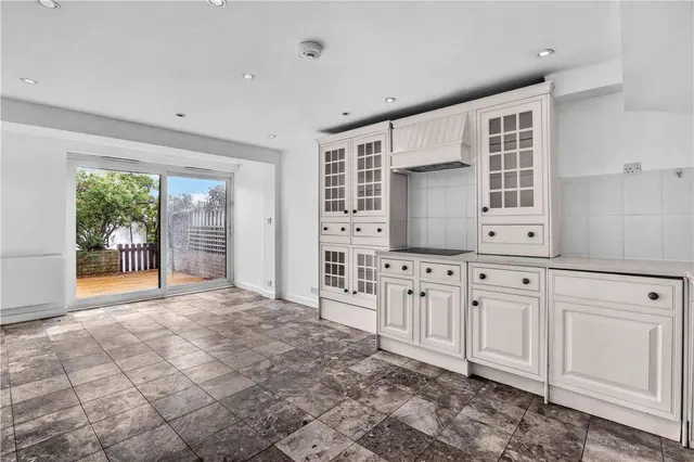 4 bedroom house, Ranelagh Gardens, London, SW6