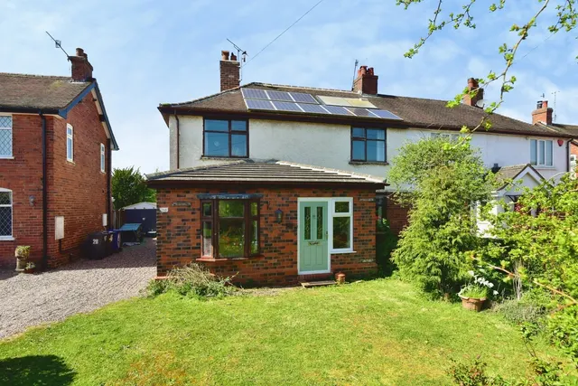 Westlands Avenue, Newcastle, Staffordshire, ST5, photo 1