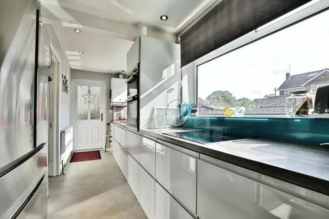 Photo 3 — Sudbury Drive, Heald Green, Cheadle, Greater Manchester, SK8