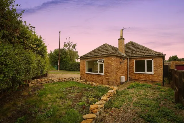 Pecked Lane, Cheltenham, GL52, photo 1