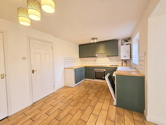 Riverstone Way, Hunsbury Meadows, NN4, photo 3