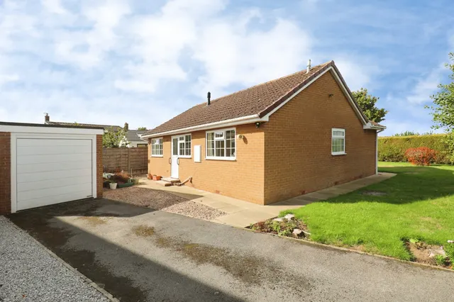 Photo 2 — Bar Lane, Hambleton, Selby