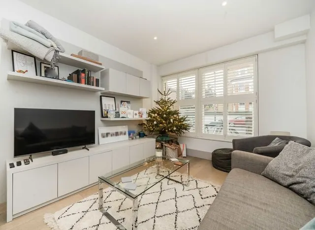 Abbeville Road, Clapham South, SW4, photo 2