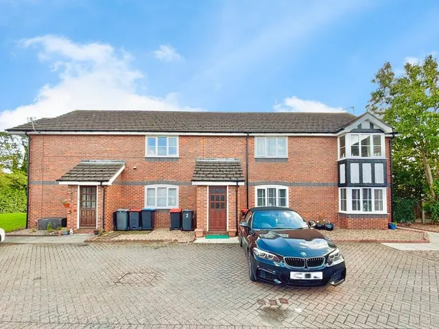 Ryecroft Place, Hambleton, Lancashire, FY6, photo 1