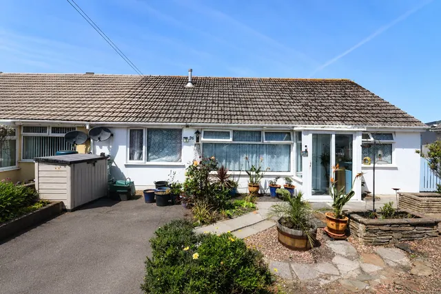 Aysha Gardens, Westward Ho!, EX39, photo 1