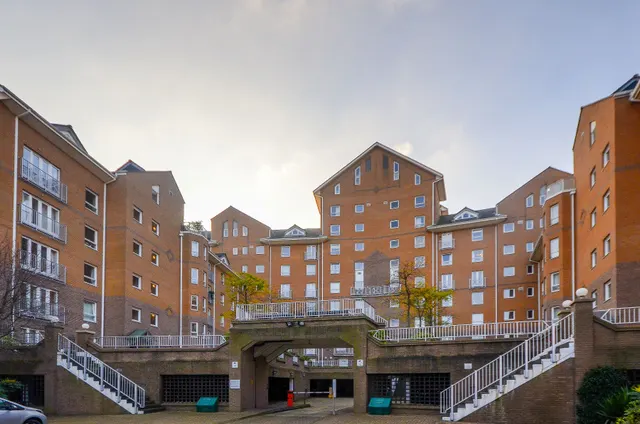 Photo 2 — 13 Artemis Court, Homer Drive, London