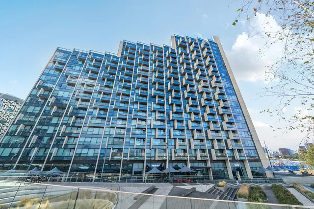 Cutter Lane, SE10, photo 2