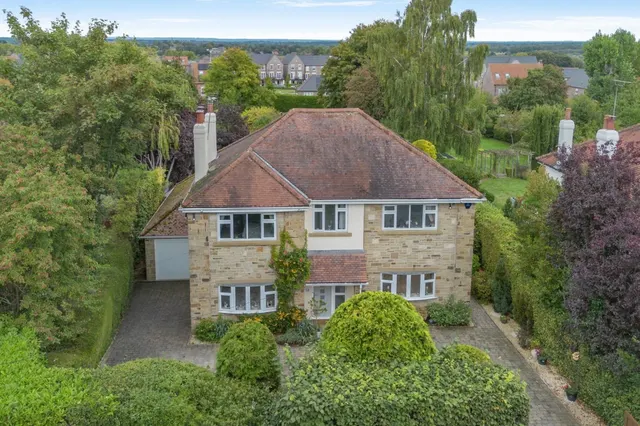 Wetherby ~ Spofforth Hill, LS22, photo 1