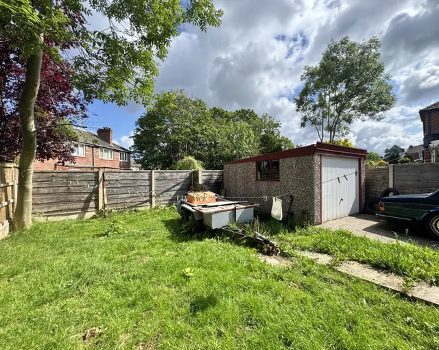 Lane End Road, Burnage, M19, photo 3