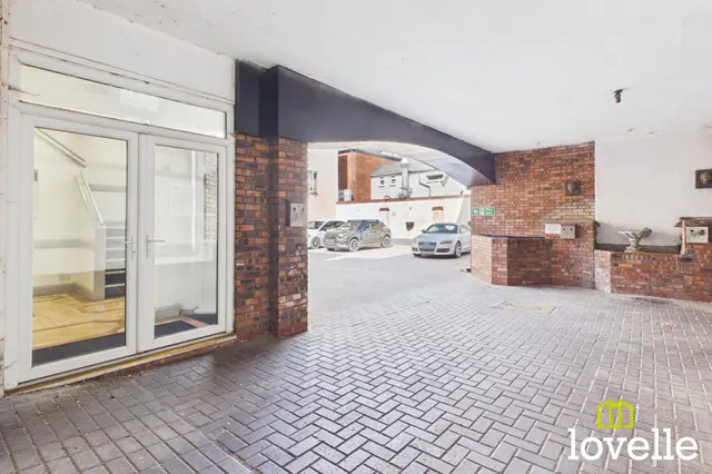 Anlaby Road, Ferens Court, HU1, photo 2