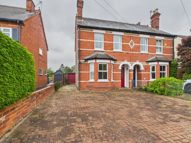 Victoria Road, Tilehurst, Reading, RG31, photo 1