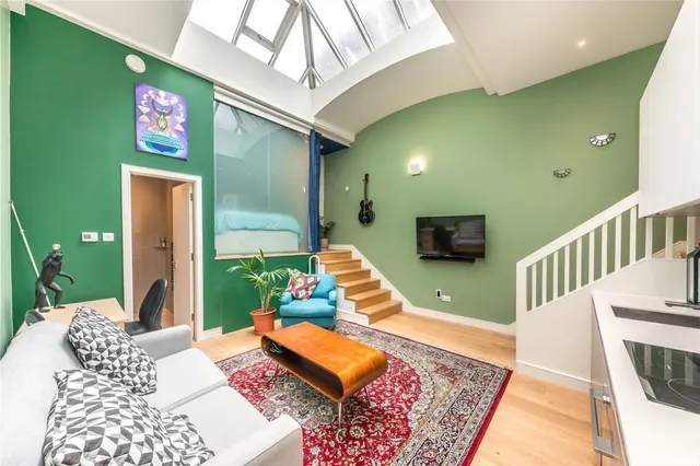 Warwick Square, Pimlico, SW1V, photo 3