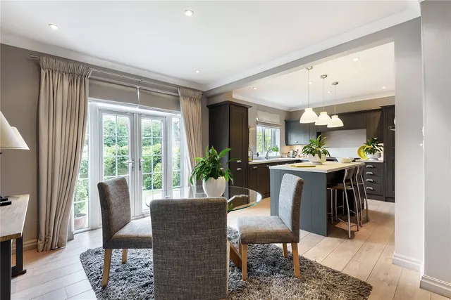 Sandmoor Mews, Alwoodley, photo 3