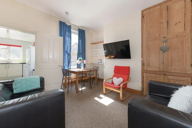 Portland Road, NG7, photo 3