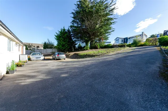 Pen Y Bryn Road, Colwyn Bay, LL29, photo 3