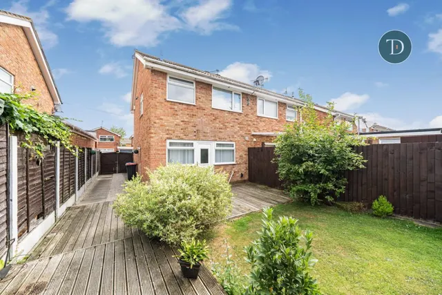Photo 2 — Talbot Road, Great Sutton, CH66 2RA
