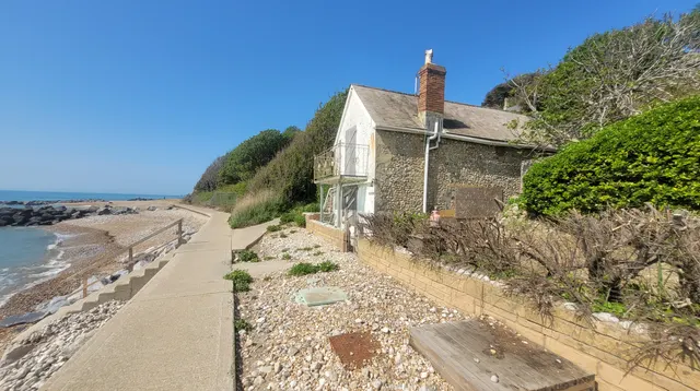 Bonchurch, PO38, photo 3