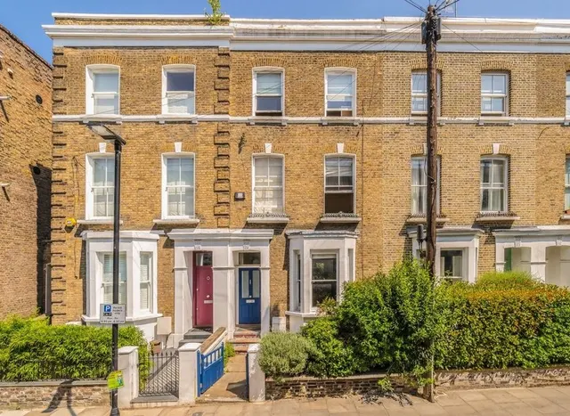 Falkland Road, Kentish Town, NW5, photo 1