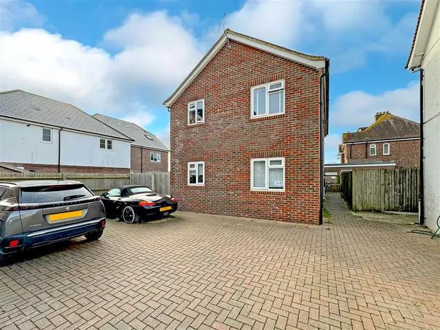 Main Road, Yapton, photo 1