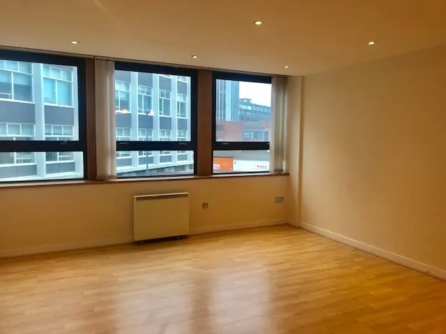 Metropolitan Apartments, Lee Circle, LE1, photo 3