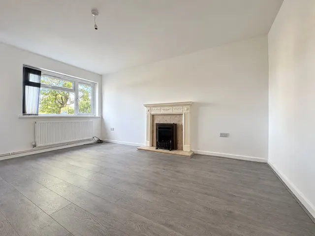Walsgrave Drive, Solihull, B92, photo 2
