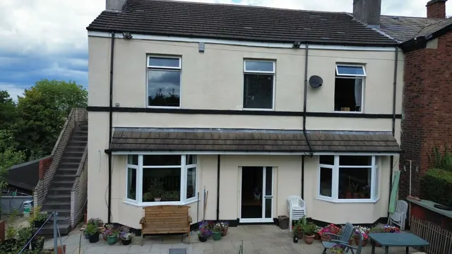 Hillbank Woodend Lane, Hyde, SK14, photo 2
