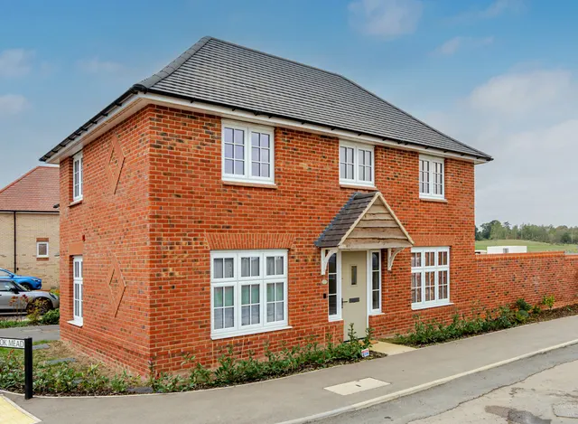 Underwood Croft, Leighton Buzzard, LU7, photo 1