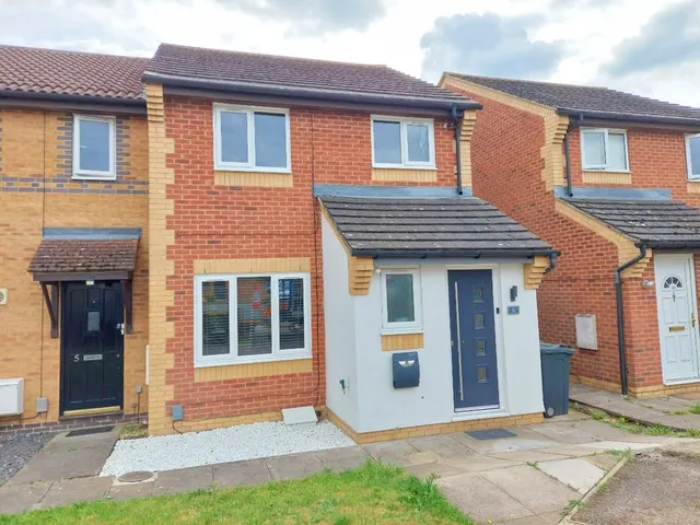 Chepstow Close, STEVENAGE, photo 1