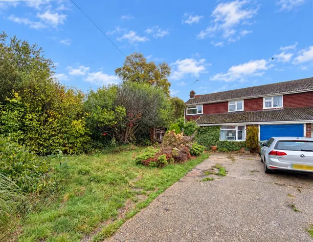 Winchester Way, Blackwater, GU17, photo 1