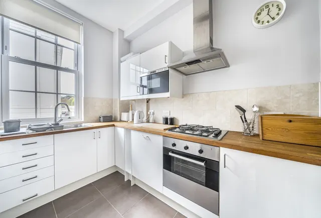 Photo 3 — Cedar Court Road, Cheltenham, GL53 7RB